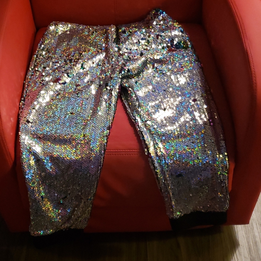 PANTS SUIT